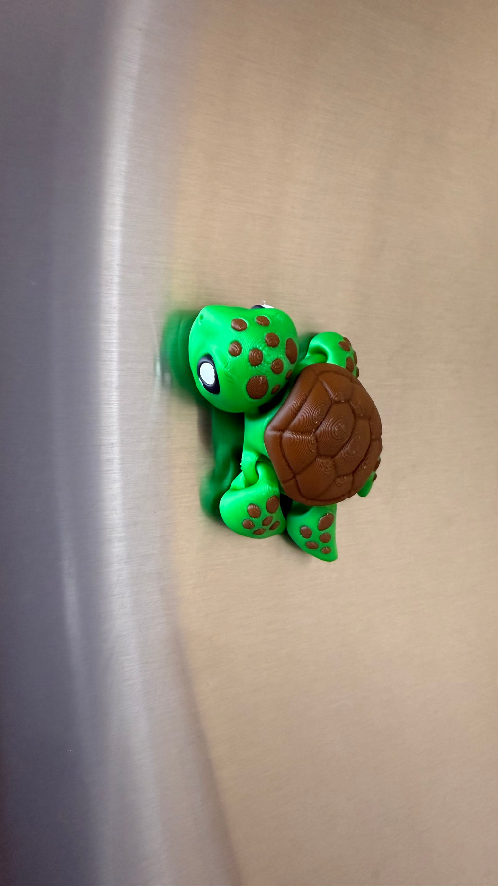 Sea turtle fridge magnet